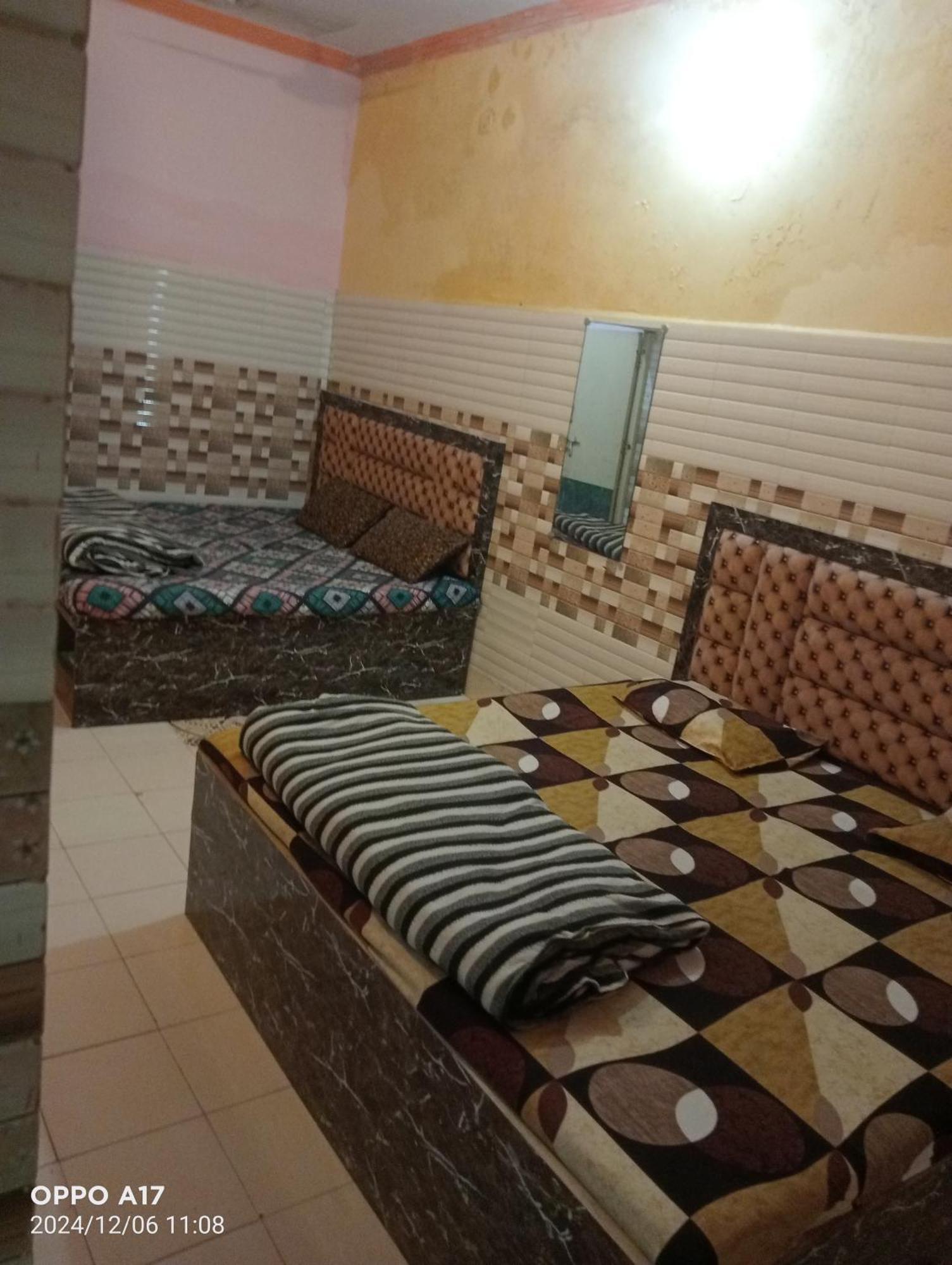 Govind Guest House Mathura Luaran gambar